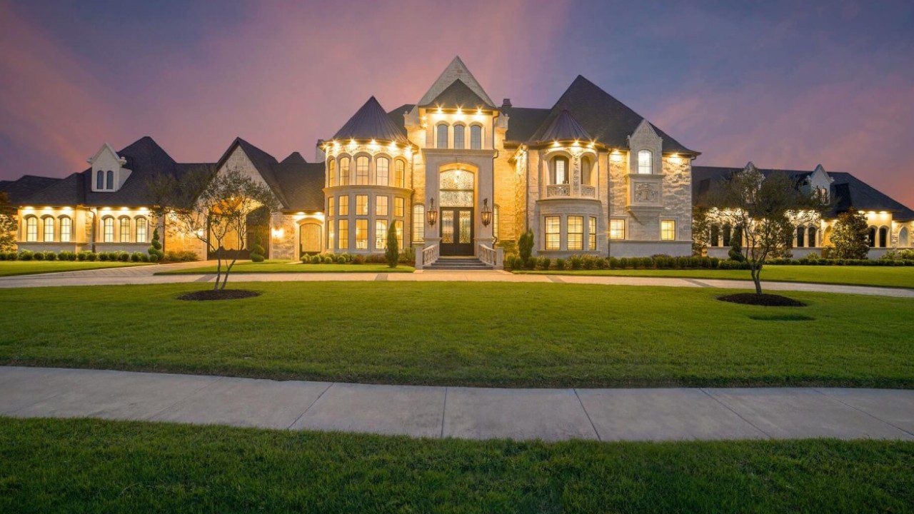 Villagree Luxury Homes